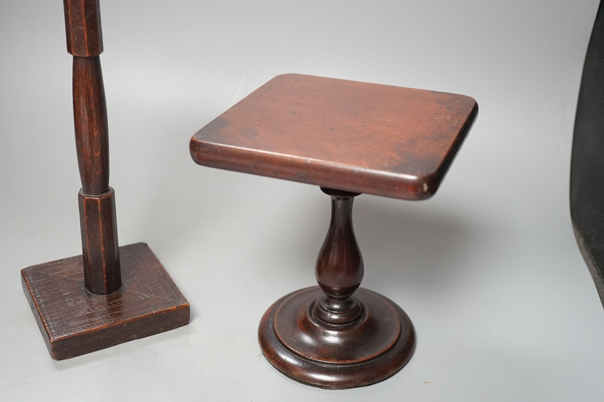 19th century Treen: mahogany candlestand, an oak hat or wig stand, 35.5cm and a burr oak hand mirror